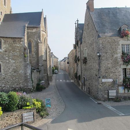 Le Relais De La Caleche 호텔 Saint-Denis-dʼAnjou 외부 사진