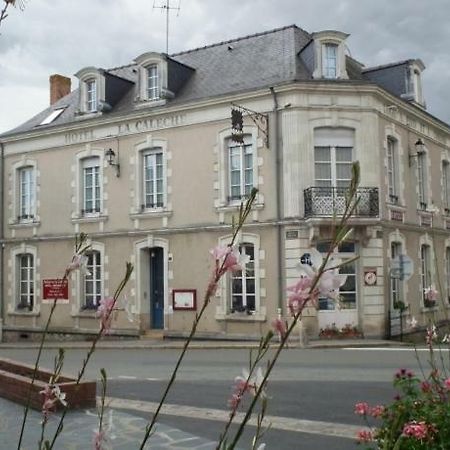 Le Relais De La Caleche 호텔 Saint-Denis-dʼAnjou 외부 사진