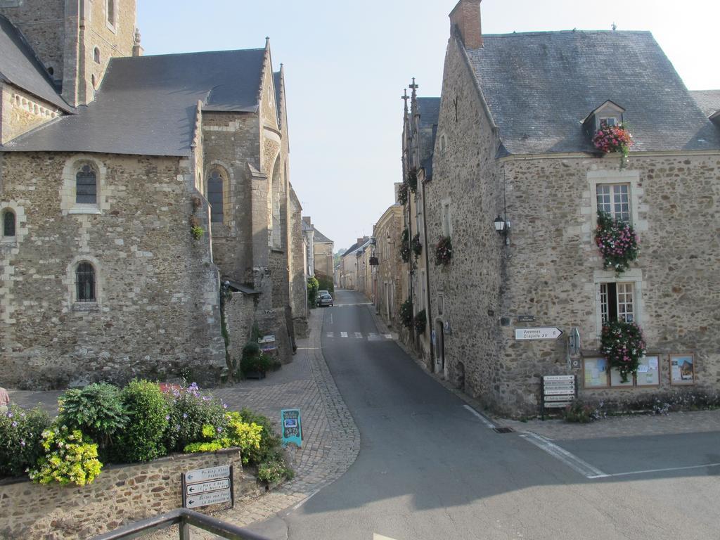 Le Relais De La Caleche 호텔 Saint-Denis-dʼAnjou 외부 사진